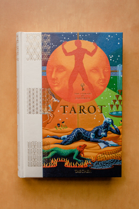 Tarot. The Library of Esoterica