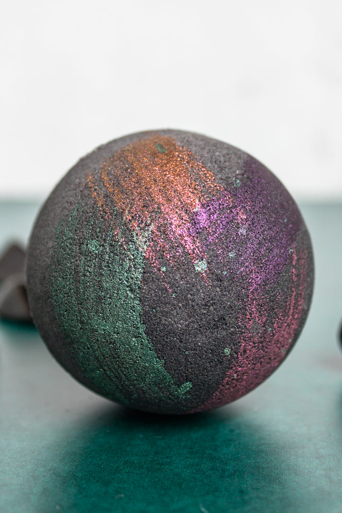 Dear Universe Crystal Bath Bomb