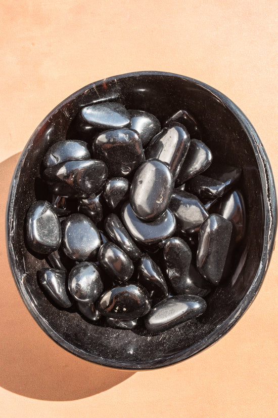 Load image into Gallery viewer, Shungite Tumbled Stone
