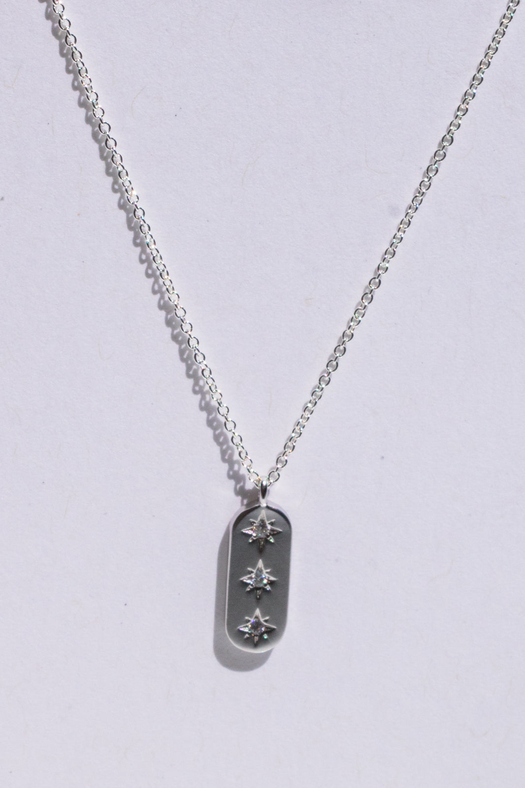 Load image into Gallery viewer, Triple Star Pendant Necklace
