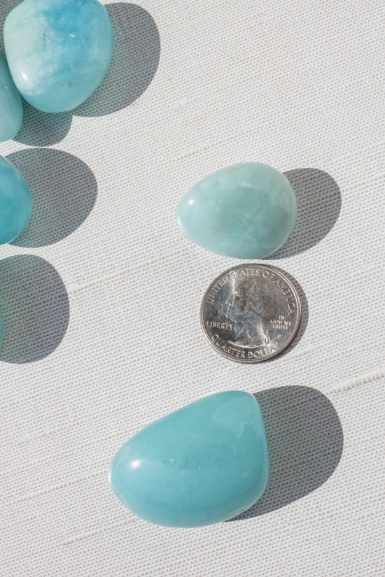 Load image into Gallery viewer, Aquamarine Tumbled Stone

