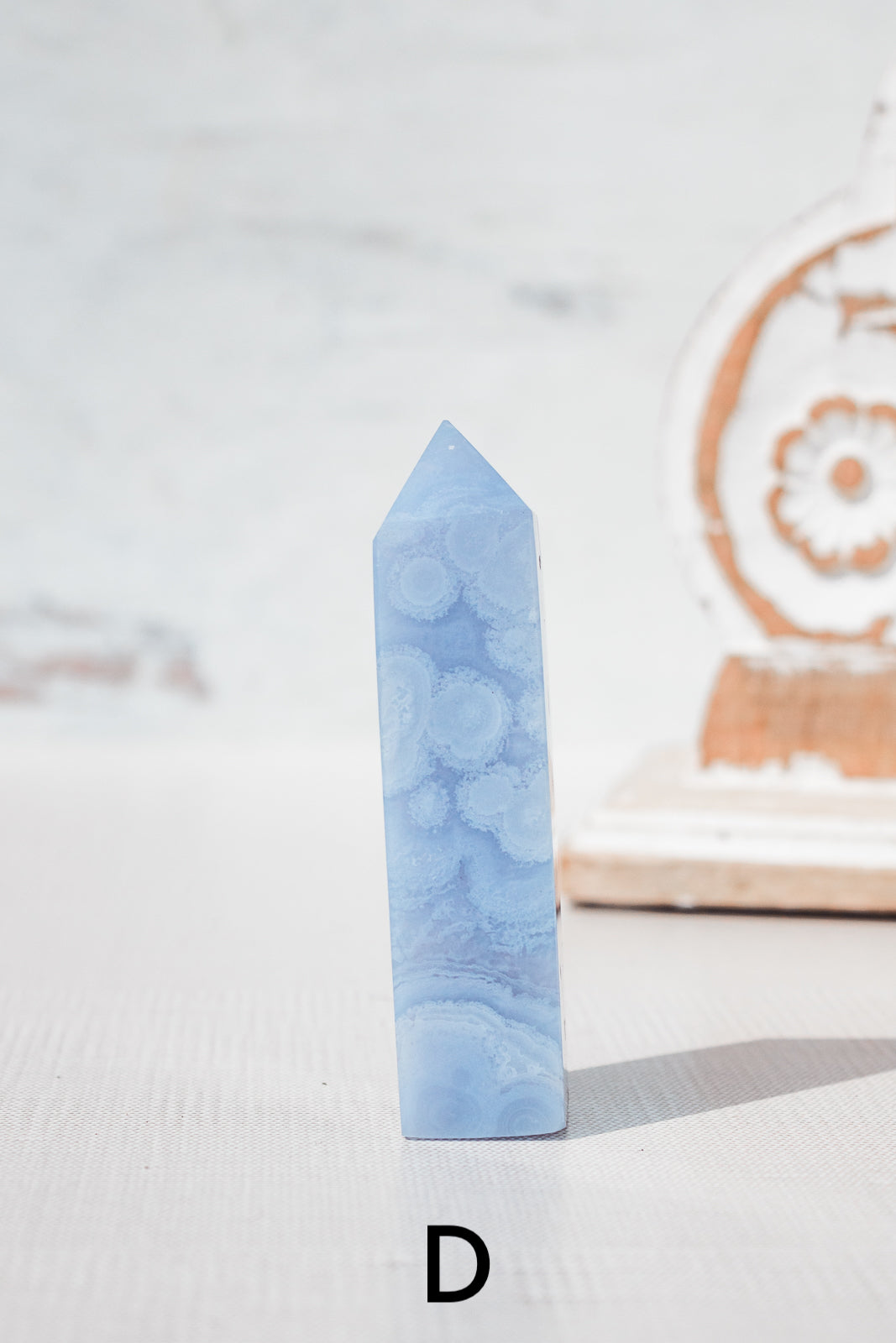 blue lace agate crystal point piece d