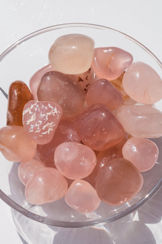 pink-chalcedony-tumbled-stone-crystal